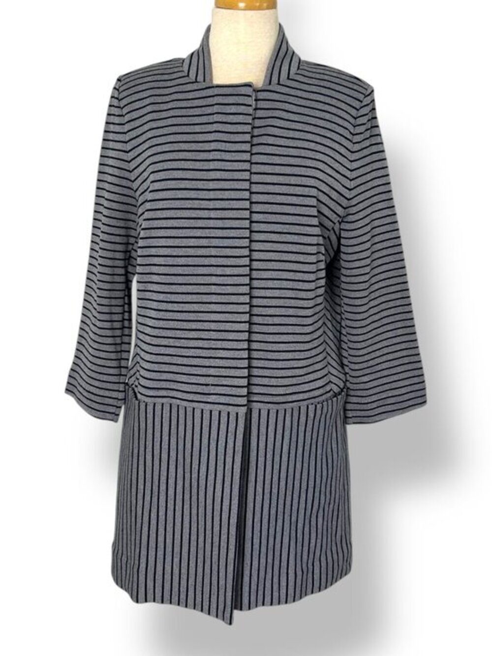 CAbi #5474 Dapple Stripe Car Coat Gray Blue Knit Jacket Ponte Knit Trench Sz L